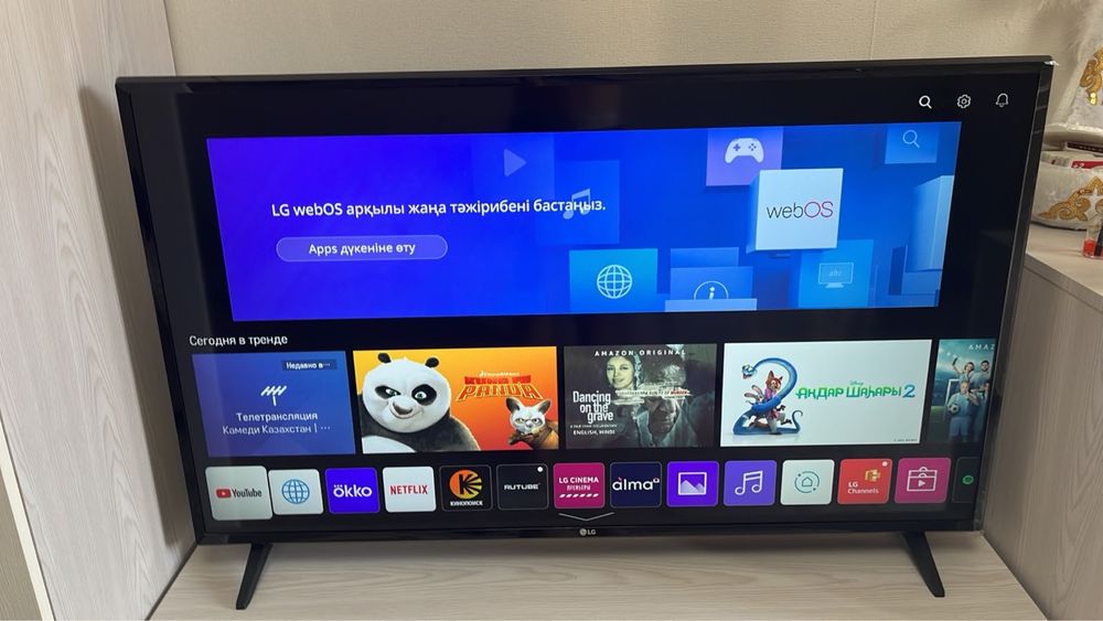 Продам телевизор Lg 43