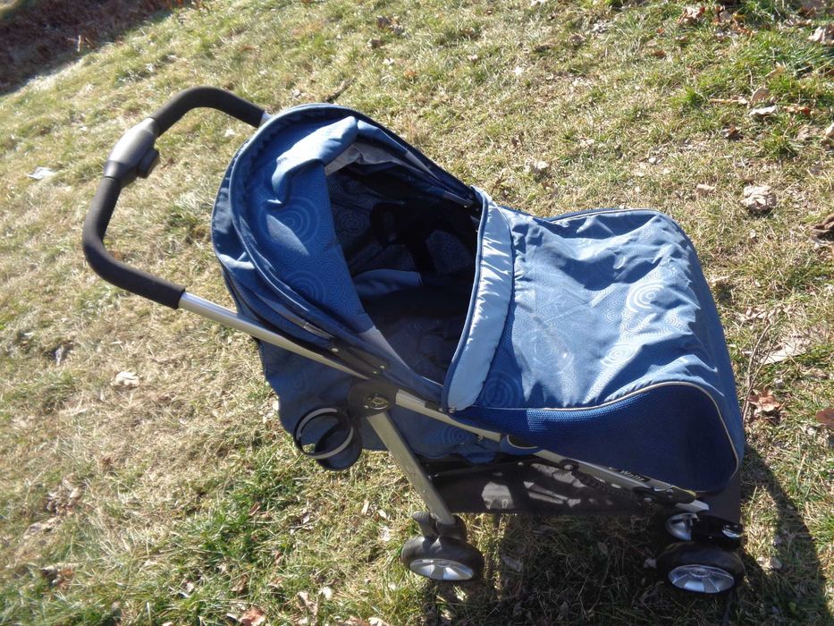 Чисто нова Бебешка количка Син цвят