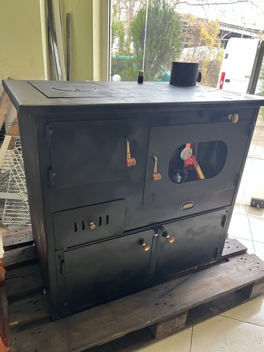 Печка Прити с фурна с водна риза