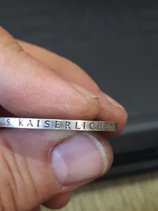 Продам старые монеты