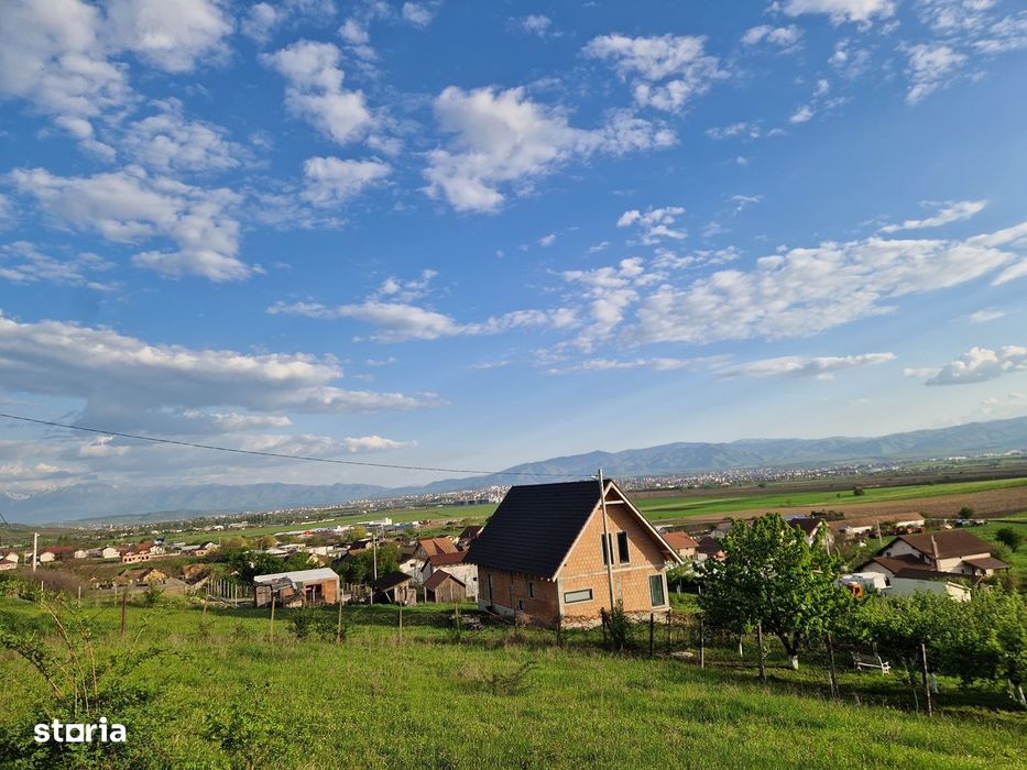 Teren intravilan 1250 mp cu priveliște superbă - Sura Mare