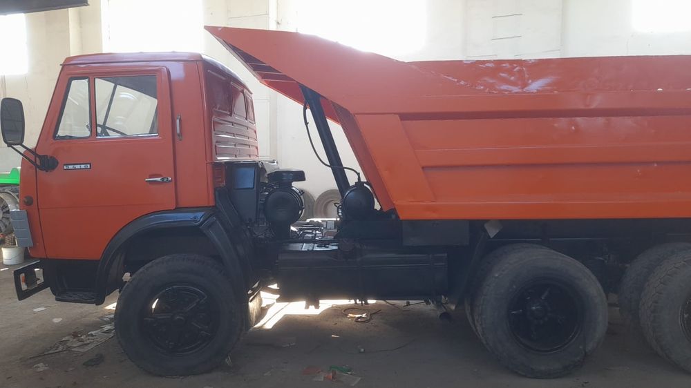 Продам КамАЗ самосвал 5511