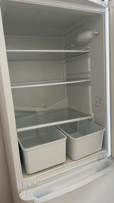 Срочно продам холодильник