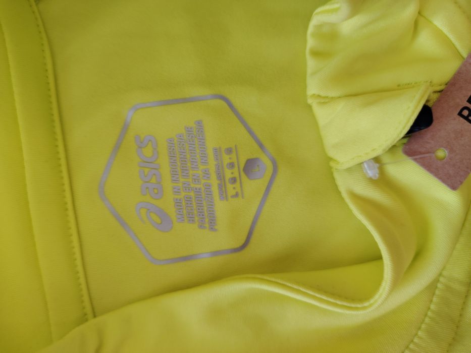 Оригинална блуза за бягане на Asics  L размер