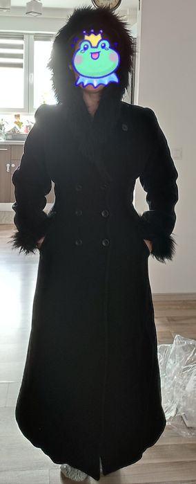 Palton lung gros cu gluga mărimea M