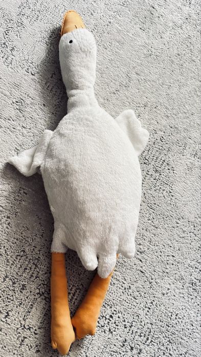 Игрушка мягкая гусь