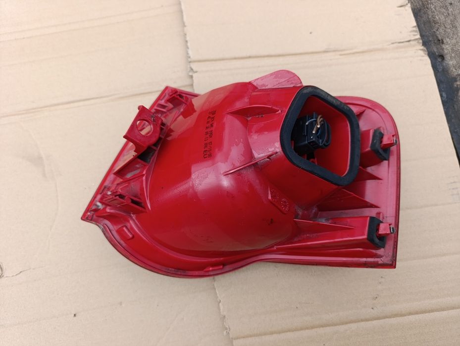 Ляв външен стоп Фолксваген Пасат 6 комби / VW Passat 6