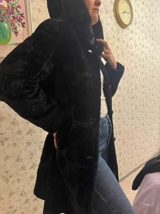 Продам шубу мутоновую