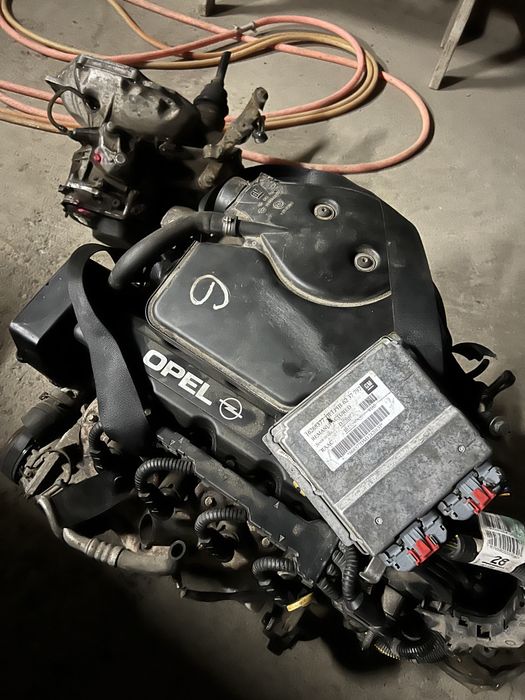 Двигатель Опел Астра жи привазной