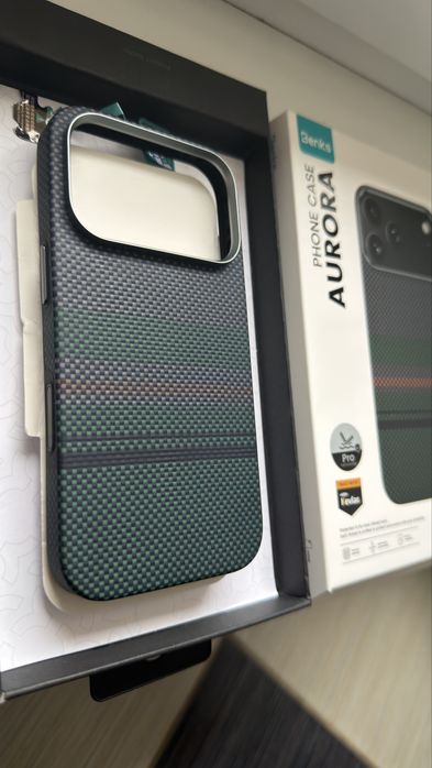 Husa Kevlar Benks Aurora, pentru iPhone 17 Pro noua la cutie!