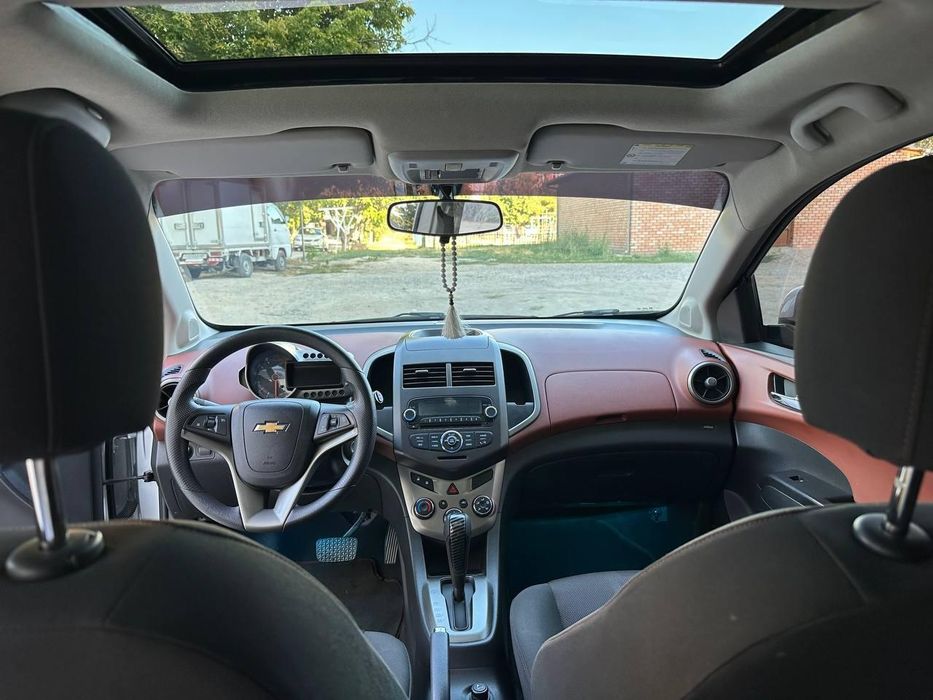 Chevrolet sonic sotiladi
