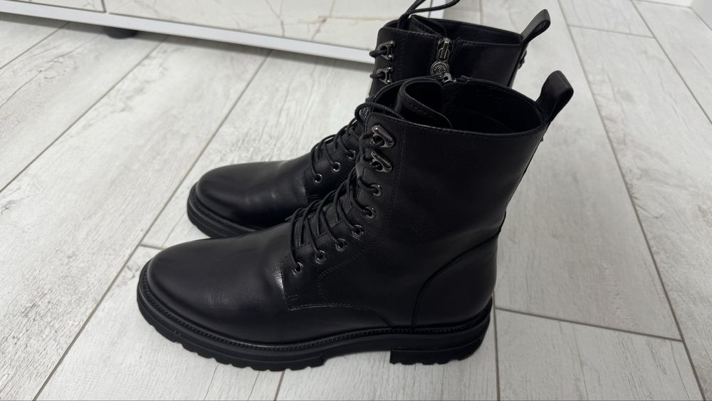 Продам весеннюю обувь