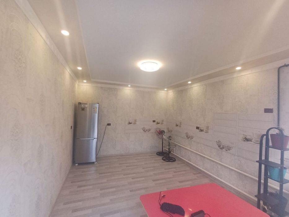 Uy sotiladi Internat