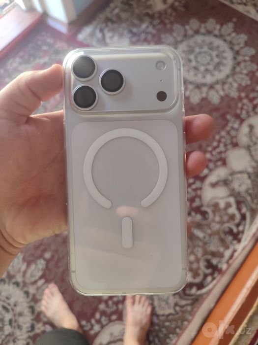 iPhone 17 pro max 1 yil kafolat