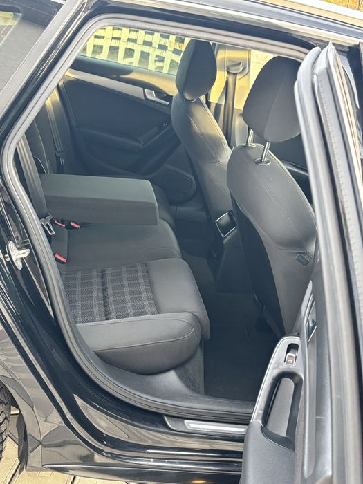 Audi A4 B8.5 S-Line Full led Asistenta Faza lumga 2.0TDI Euro 5