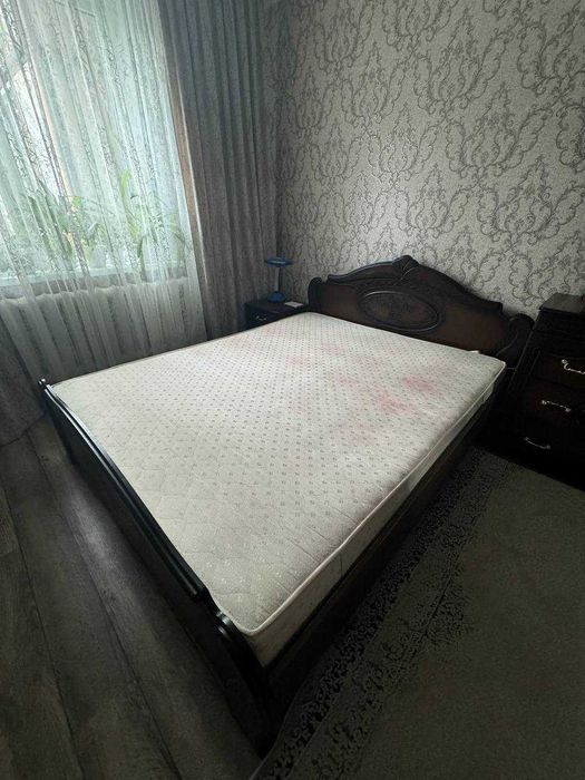 Продам спальную гарнитуру!