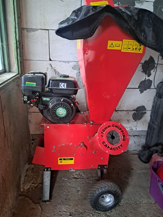 Tocator crengi si tulpini