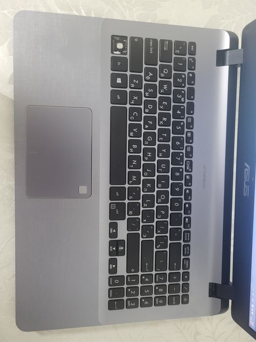 Продам ноутбук Asus