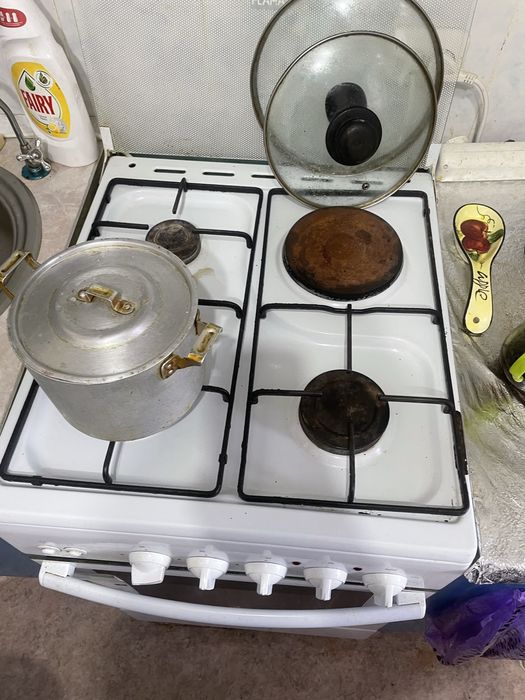 Продам газплиту FLAMA