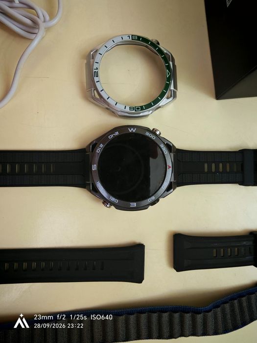 Продам смарт часы HUAWEI WATCH 6 PRO.