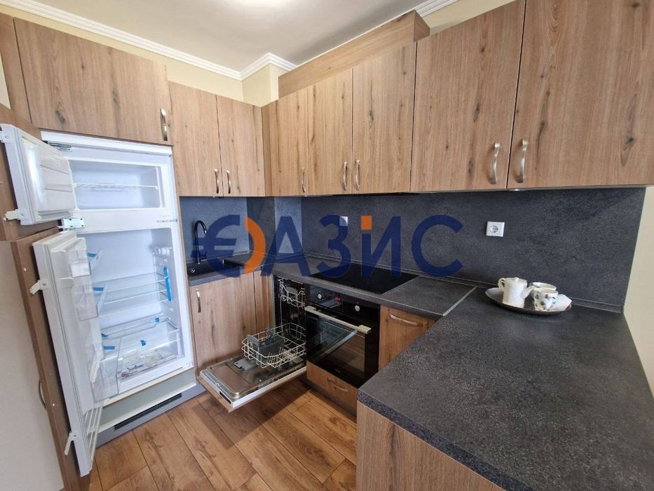 Продава се Двустаен апартамент в Свети Влас - 57 кв.м за 2632 €/кв.м - Снимка #5