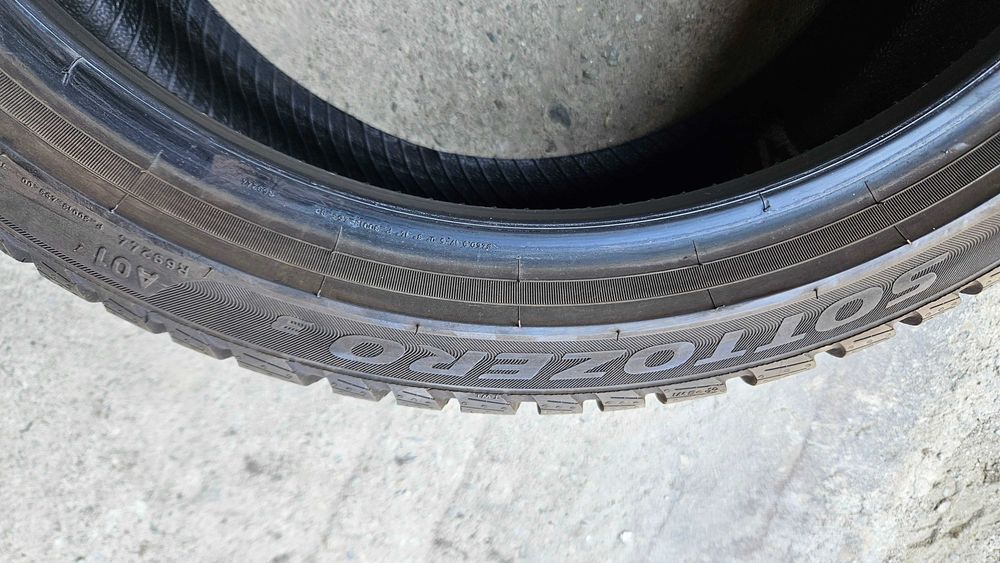 2x Anvelope iarna Pirelli SottoZero3 A01 | 225/40 R18 92V | profile ~ 6,5 mm | DOT: 4522