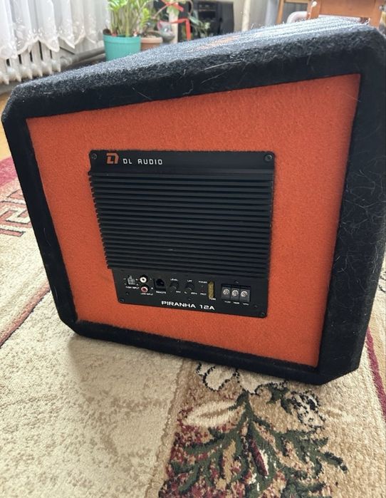 Продам колонки и сабвуфер и усилитель