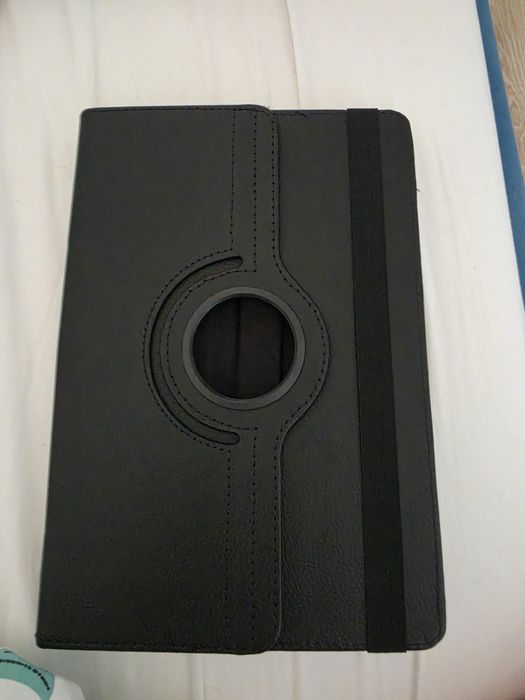 Vând husă universală pentru tabletă, potrivită pentru modele de 10 inch (10.1 / 9.7 / 10.5 inch)Culoare neagră textură elegantă din piele ecologică