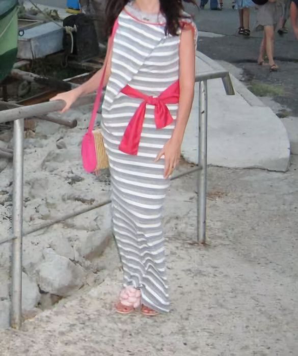Лятна рокля,Lucy,M