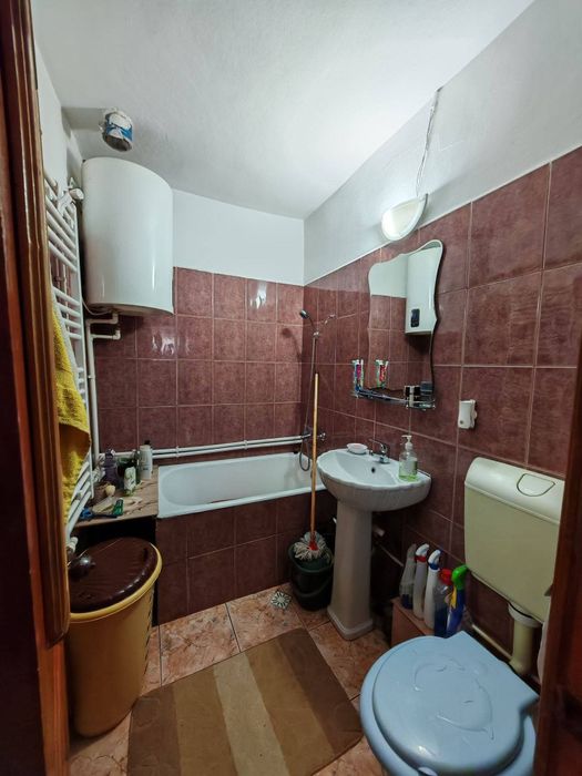 Apartament 2 camere Nehoiu