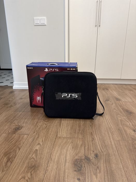 Продам playstation 5 limited edition +2 игры и сумка