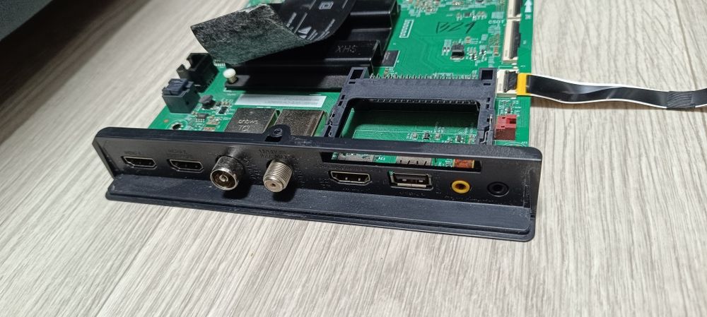Телевизор TCL 55P635KZ плата и БП