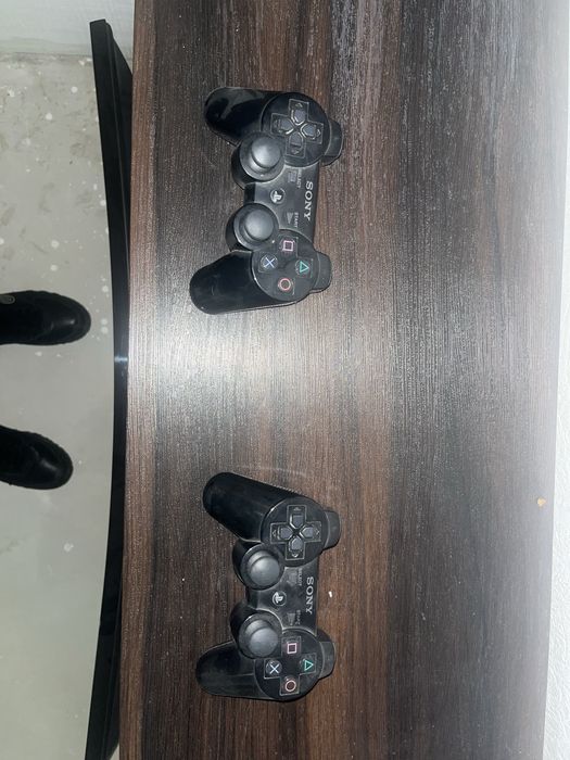 playstation 3 + 2 джостика