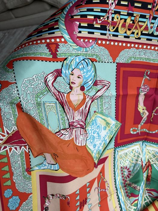 Шалове chanel и dior