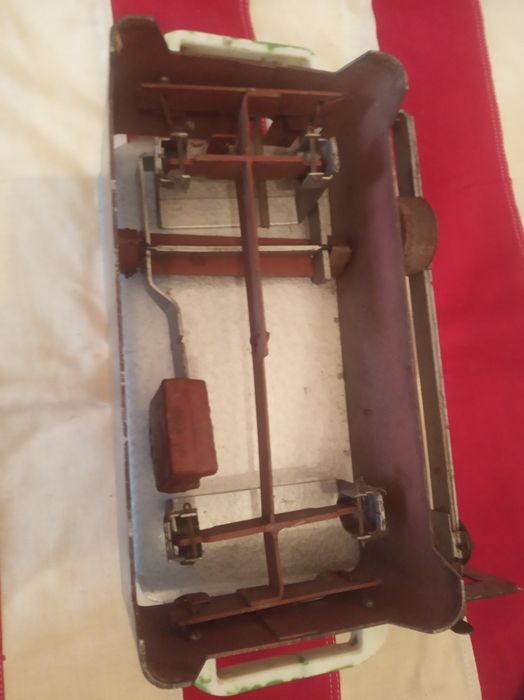 продаю весы бытовые