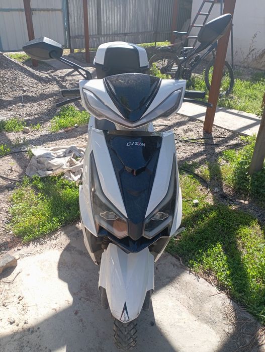 Мото с документами