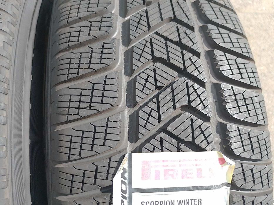 235/70/16 Пирели ДОТ 2019 г - ЧИСТО НОВИ