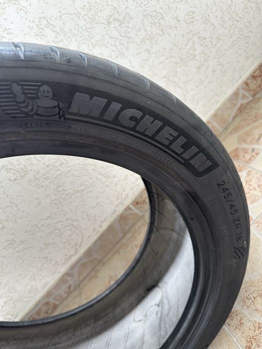 Гуми michelin pilot sport 4 245/45r18