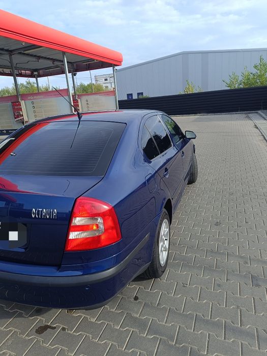 Vând Skoda Octavia 2