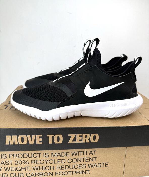 Nike Flex Runner (39) 24.5см.Маратонки