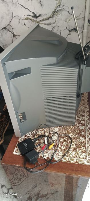 Продам Телевизор LG