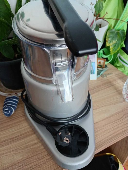 Фреш машина Macap за заведение