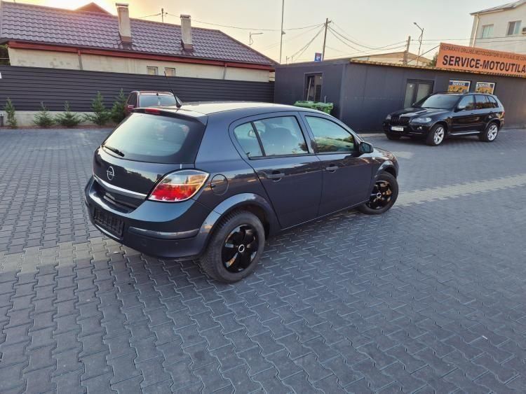 Opel Astra H facelift, 2009, 1.4 benzină, Variante