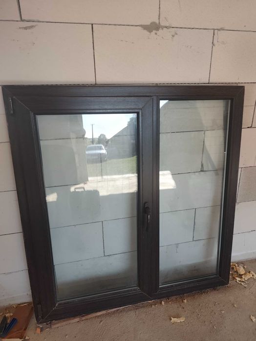 Geam termopan oscilobatant 118x123 second hand in stare buna