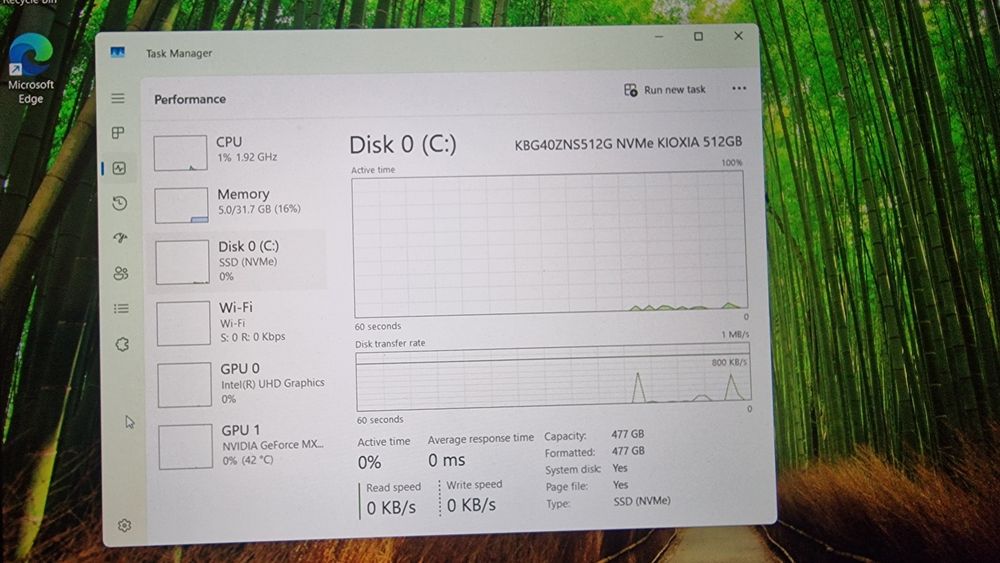 Dell Latitude 5521 15.6" i7-11850H Nvidia MX450 32/512GB Windows 11