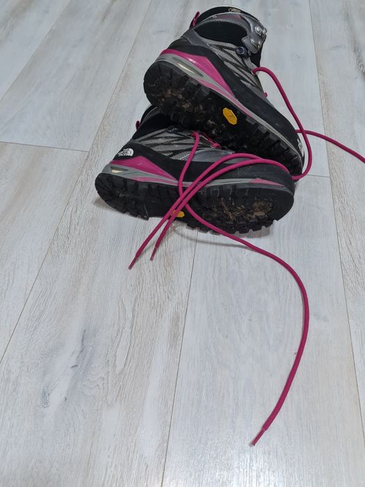 Ghete munte THE NORTH FACE