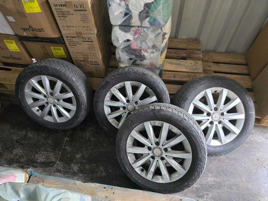 Продавам джанти за мерцедес -B класа