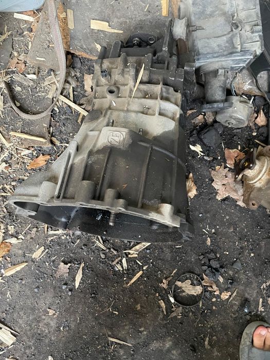 Запчасть на BMW 520/525