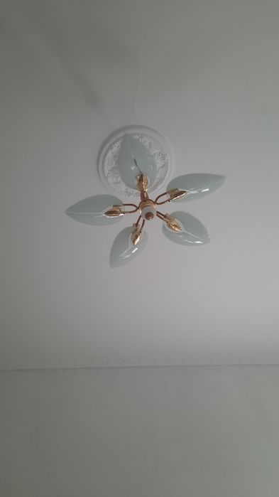 Люстра состояние хорошее