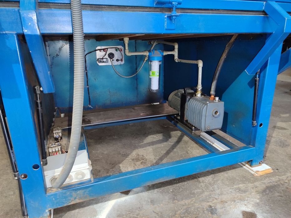 вакуумна мембранна преса производител Украйна